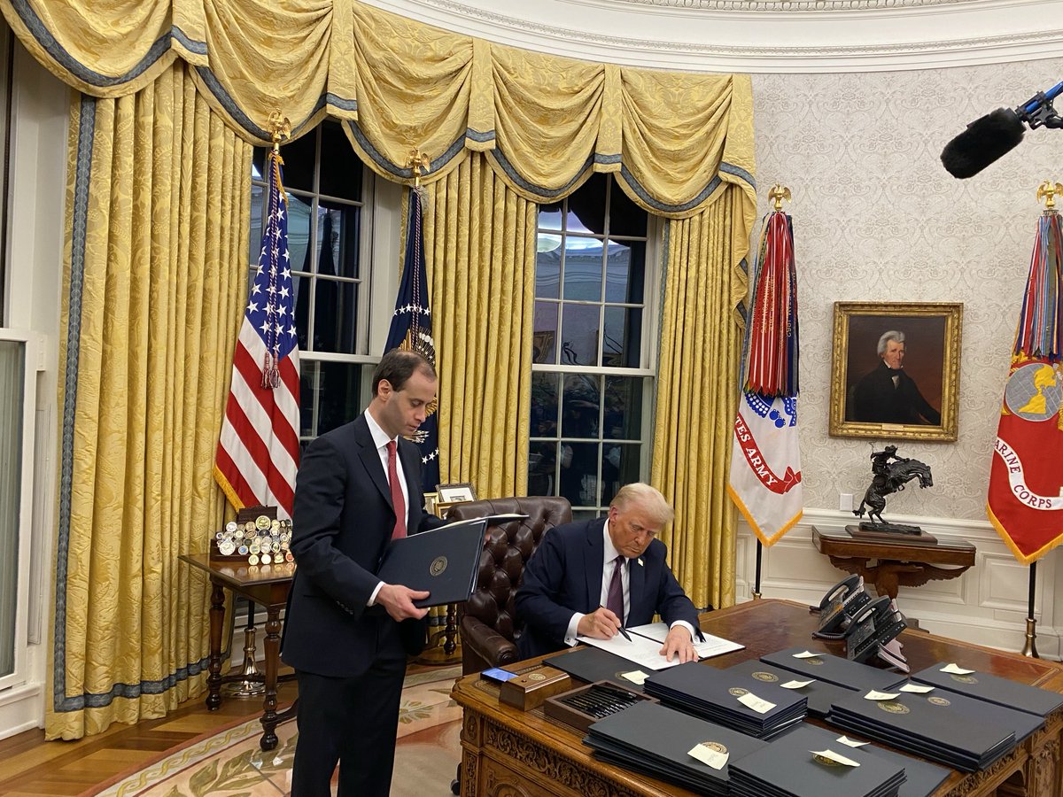 Trumpsigningexecutiveorder